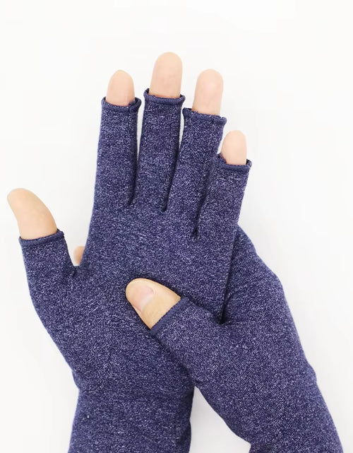 Load image into Gallery viewer, FlexRelief™ Compression Gloves – Soothe Pain, Support Movement, Boost Performance!
